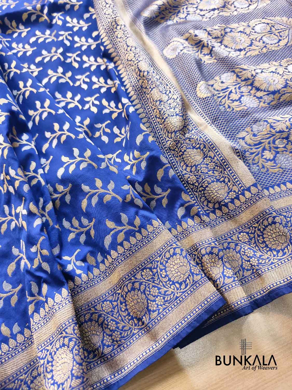 Blue Leaf Pattern Sona Rupa Weaved Banarasi Silk Saree