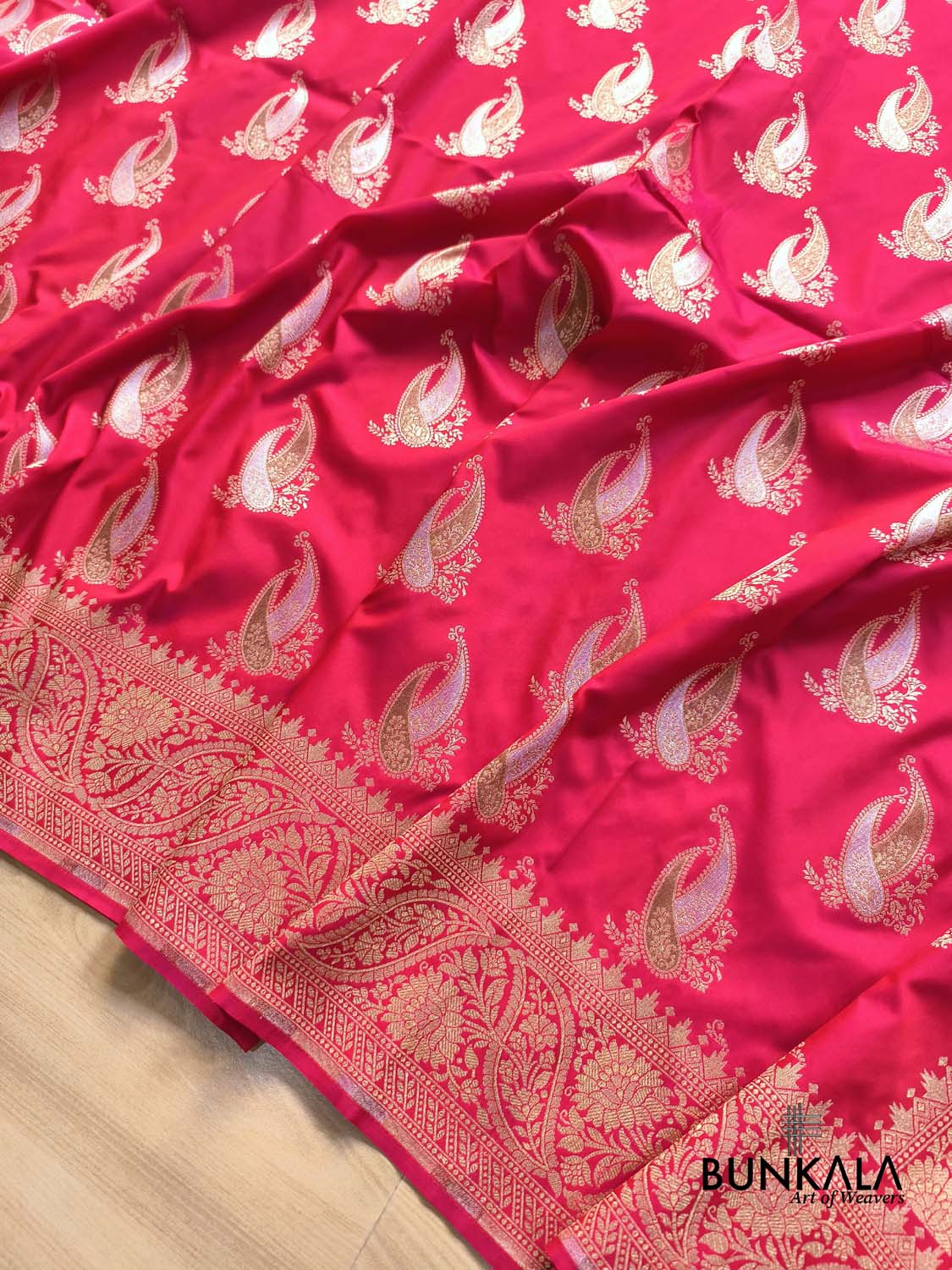 Raspberry Pink Paisley Sona Rupa Buta Weaved Banarasi Silk Saree