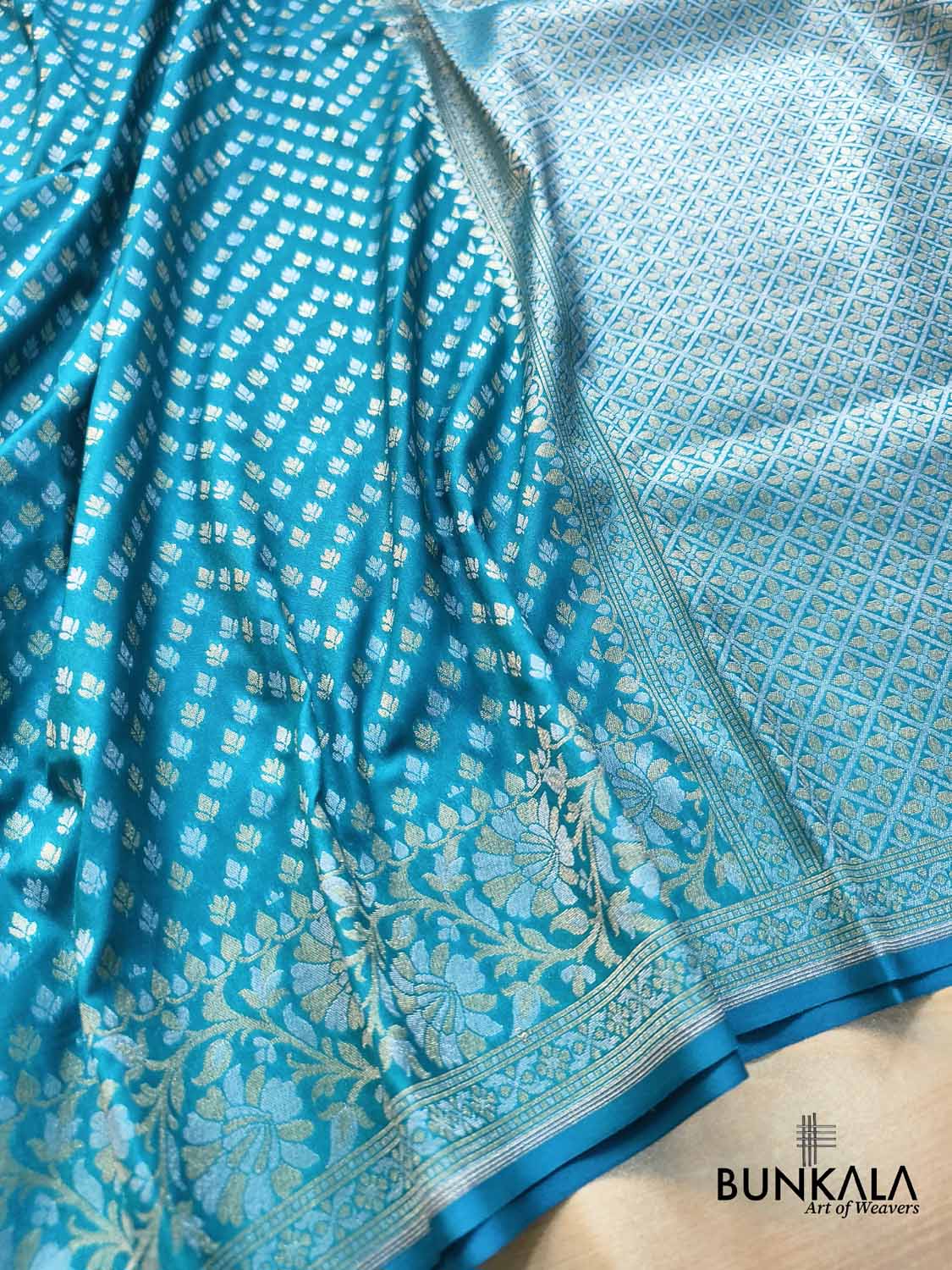 Aqua Blue Floral Border Sona Rupa Buti Weaved Banarasi Silk Saree
