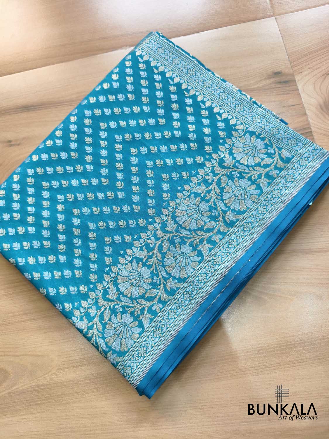 Aqua Blue Floral Border Sona Rupa Buti Weaved Banarasi Silk Saree