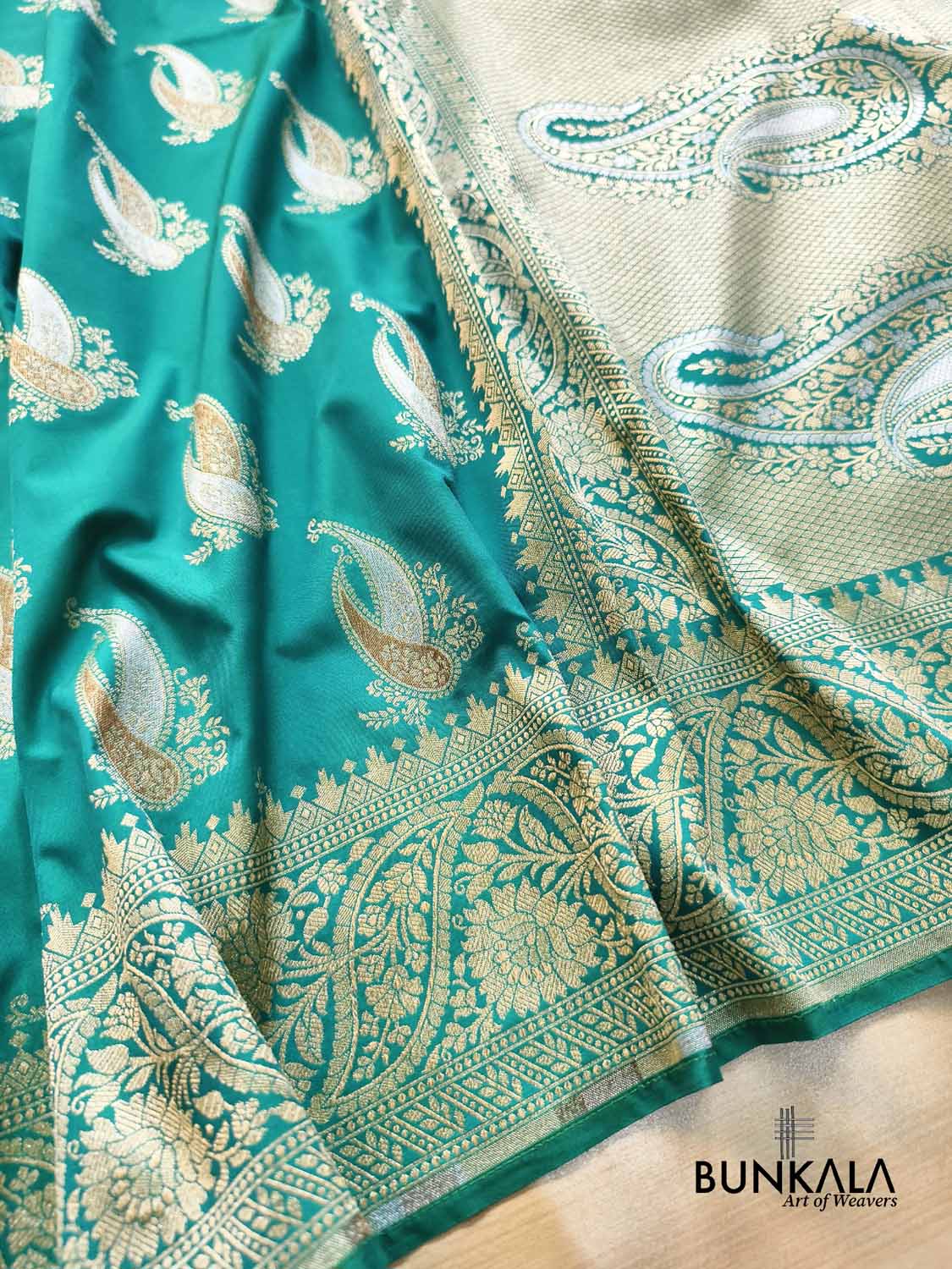 Bluish Green Paisley Sona Rupa Buta Weaved Banarasi Silk Saree