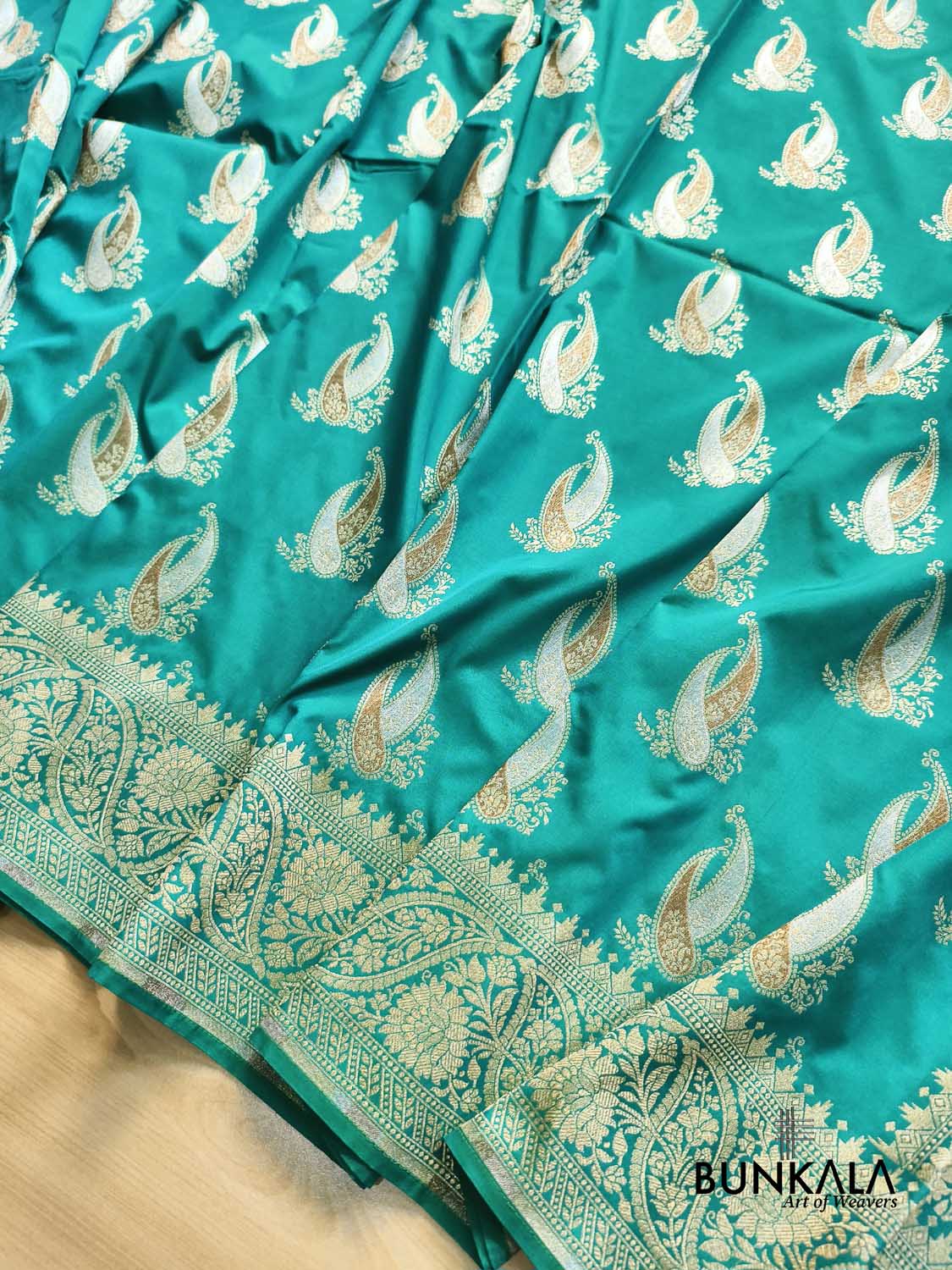 Bluish Green Paisley Sona Rupa Buta Weaved Banarasi Silk Saree