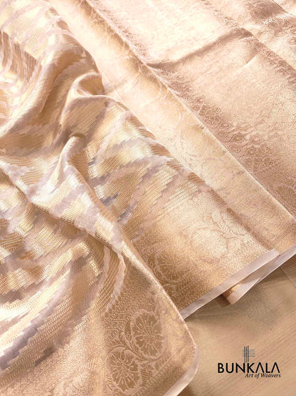 Natural Gold Zig Zag Pattern Tanchui Handloom Banarasi Tissue Silk Saree