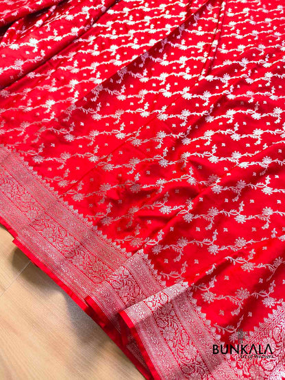 Red Floral Jaal Sona Zari Weaved Banarasi Mashru Silk Saree