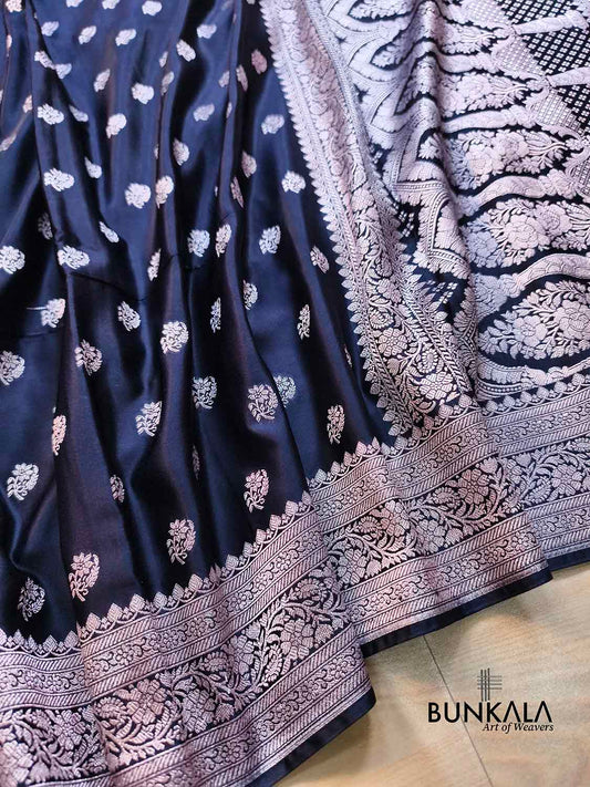 Navy Blue Sona Zari Buti Weaved Banarasi Mashru Silk Saree