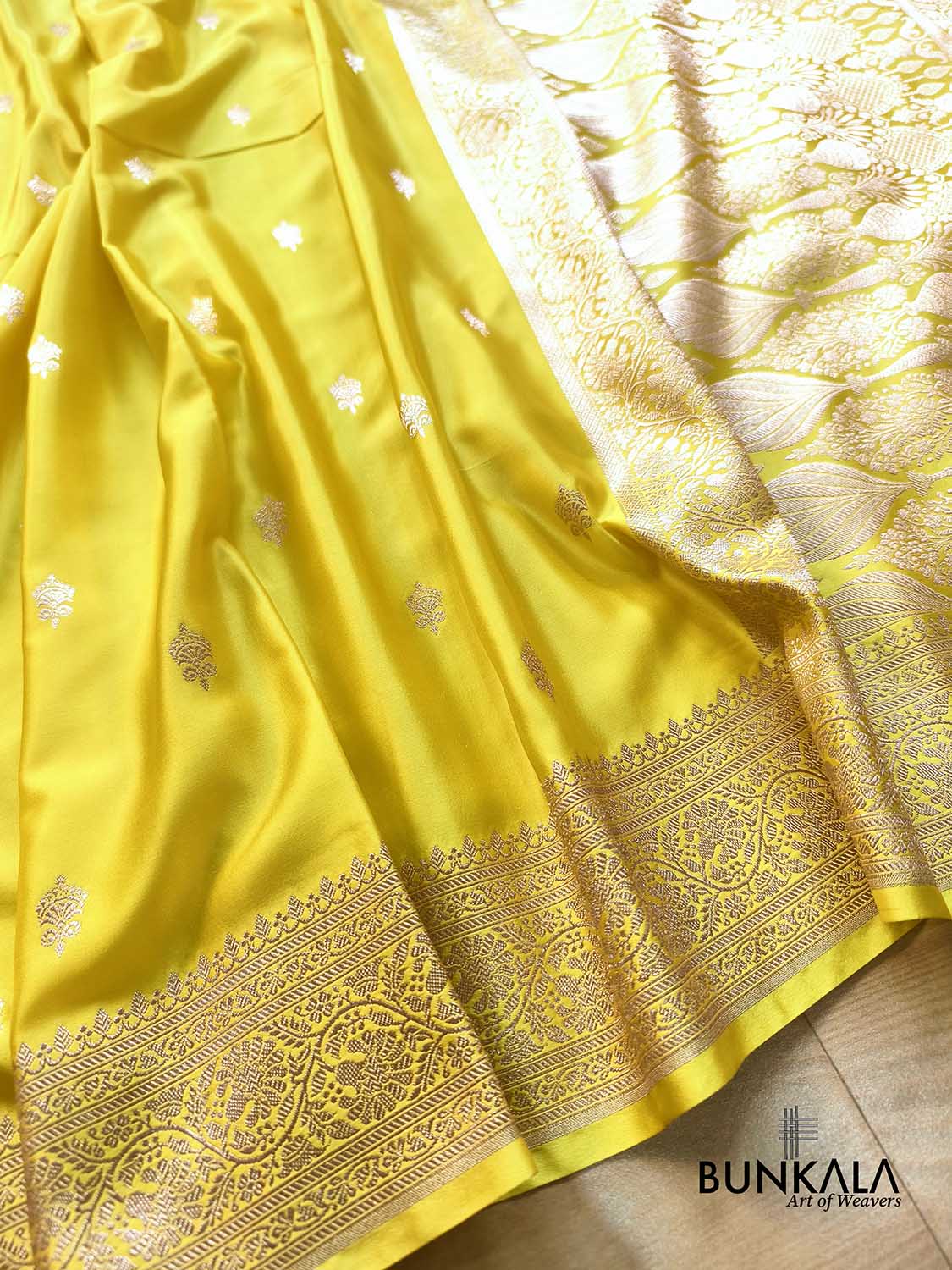 Bright Lemon Yellow Sona Zari Buti Weaved Banarasi Mashru Silk Saree