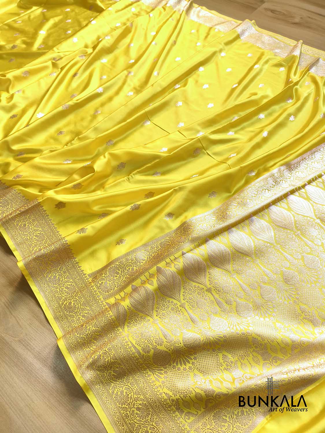 Bright Lemon Yellow Sona Zari Buti Weaved Banarasi Mashru Silk Saree