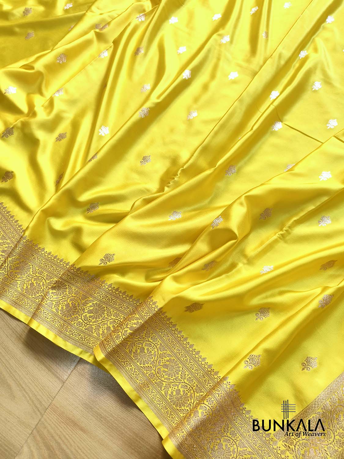 Bright Lemon Yellow Sona Zari Buti Weaved Banarasi Mashru Silk Saree