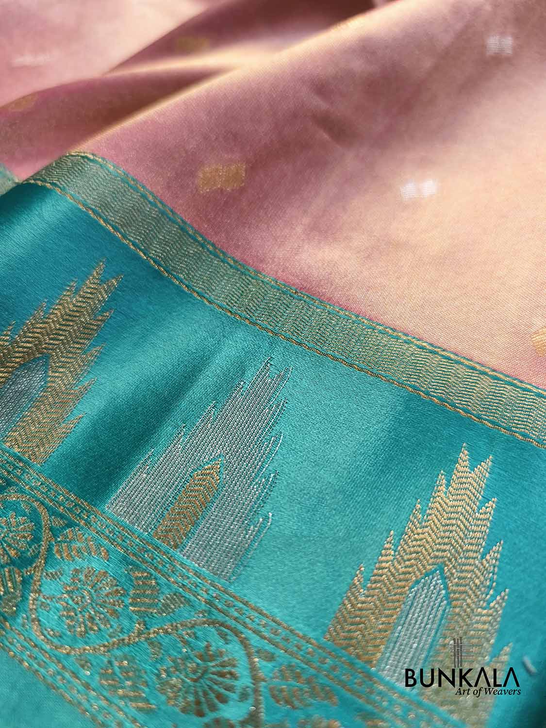Pastel Pink Buti Temple Border Weaved Banarasi Tissue Silk Saree 