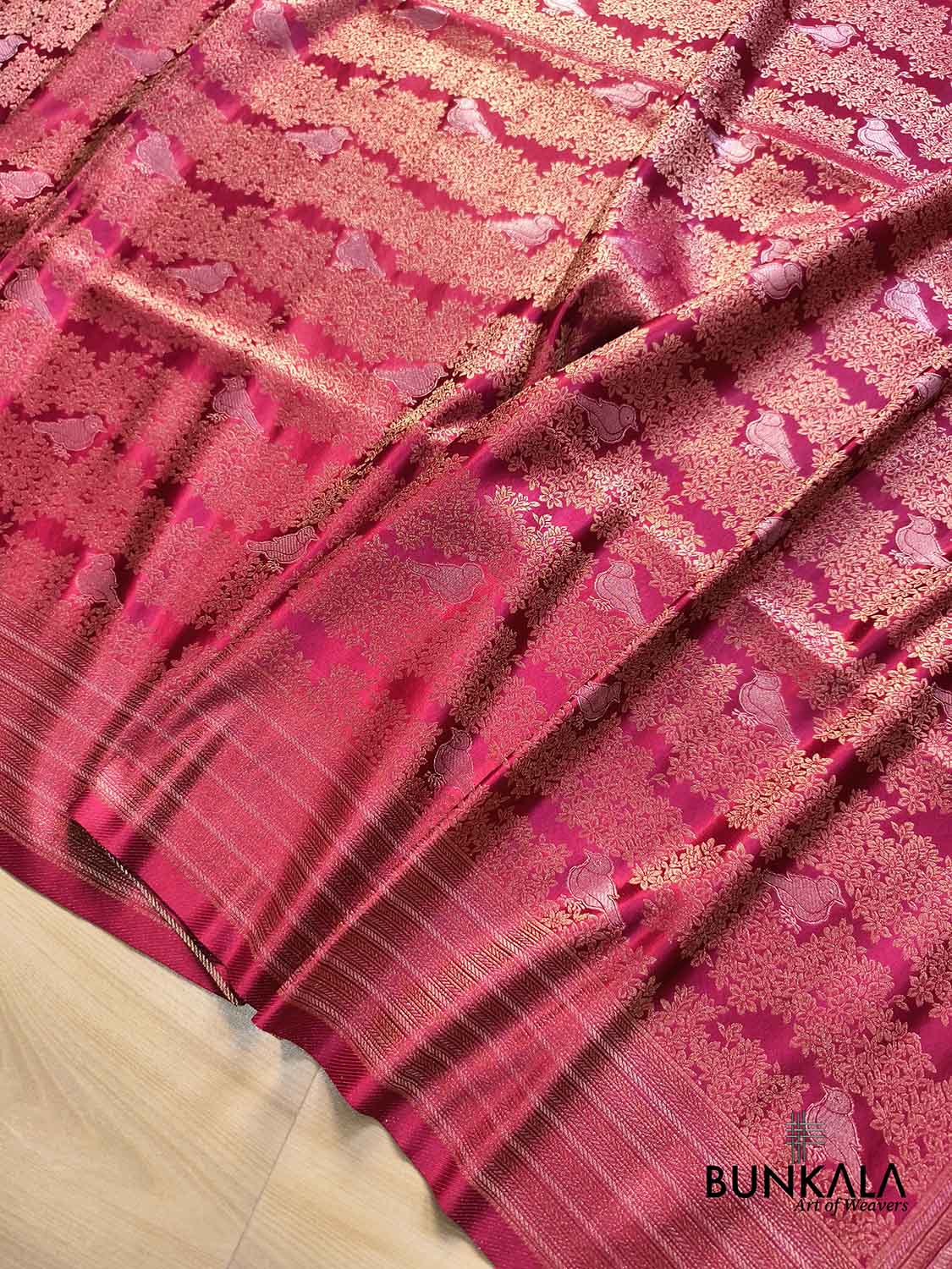 Burgundy Birds Sona Rupa Weaved Banarasi Mashru Silk Saree