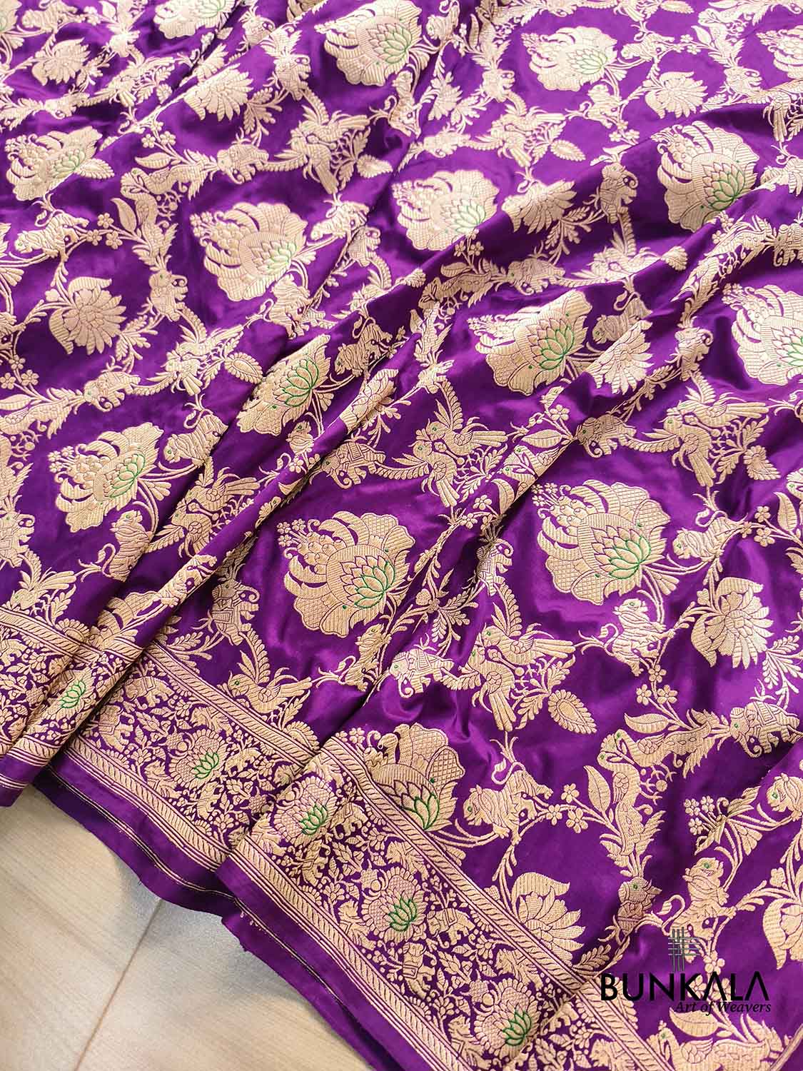 Purple Heritage Figure Motif Banarasi Pure Katan Silk Saree