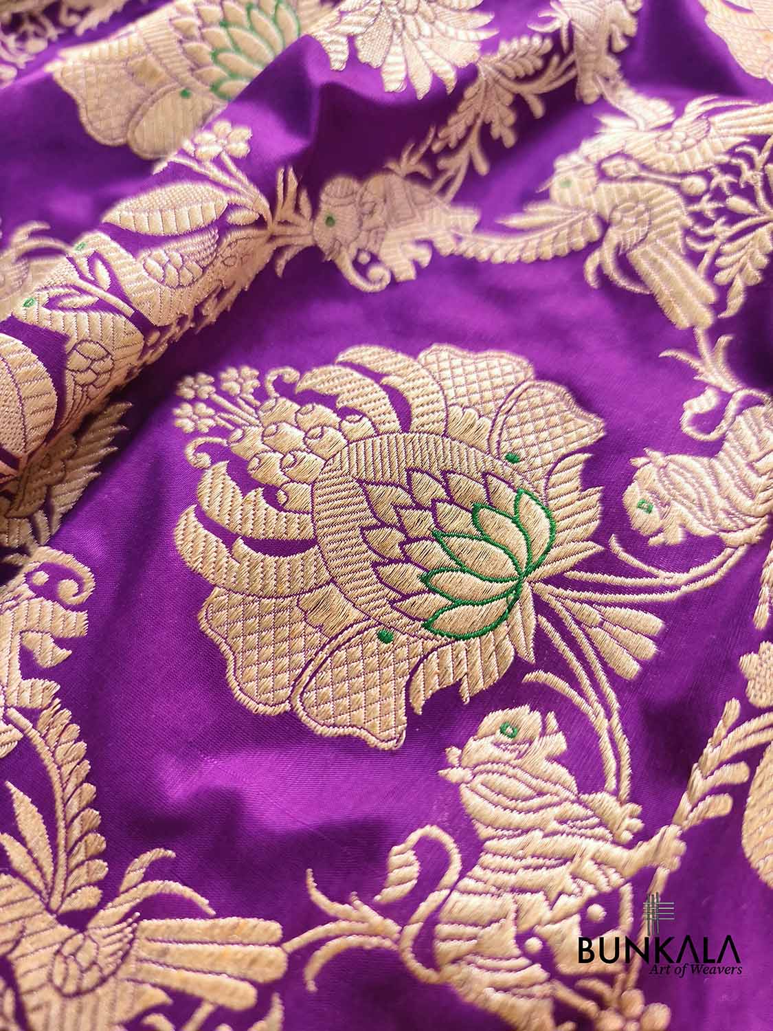 Purple Heritage Figure Motif Banarasi Pure Katan Silk Saree