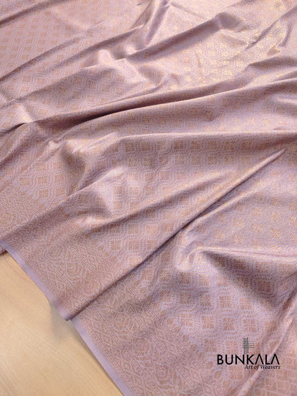 Mauve Magic Lavender Resham Silk Brocade Antique Zari Weaved Banarasi Saree