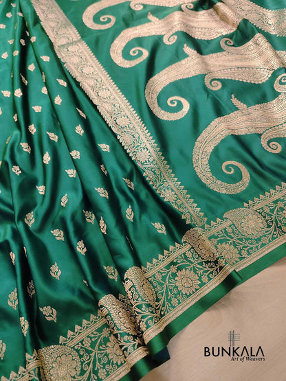 Green Buti Weaved Banarasi Mashru Silk Floral Border Saree