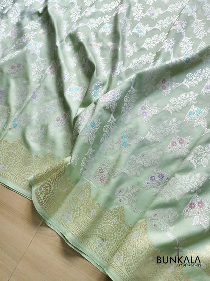 English Green Handweaved Kadwa Jaal Jangla Meenakari Banarasi Pure Katan Silk Saree
