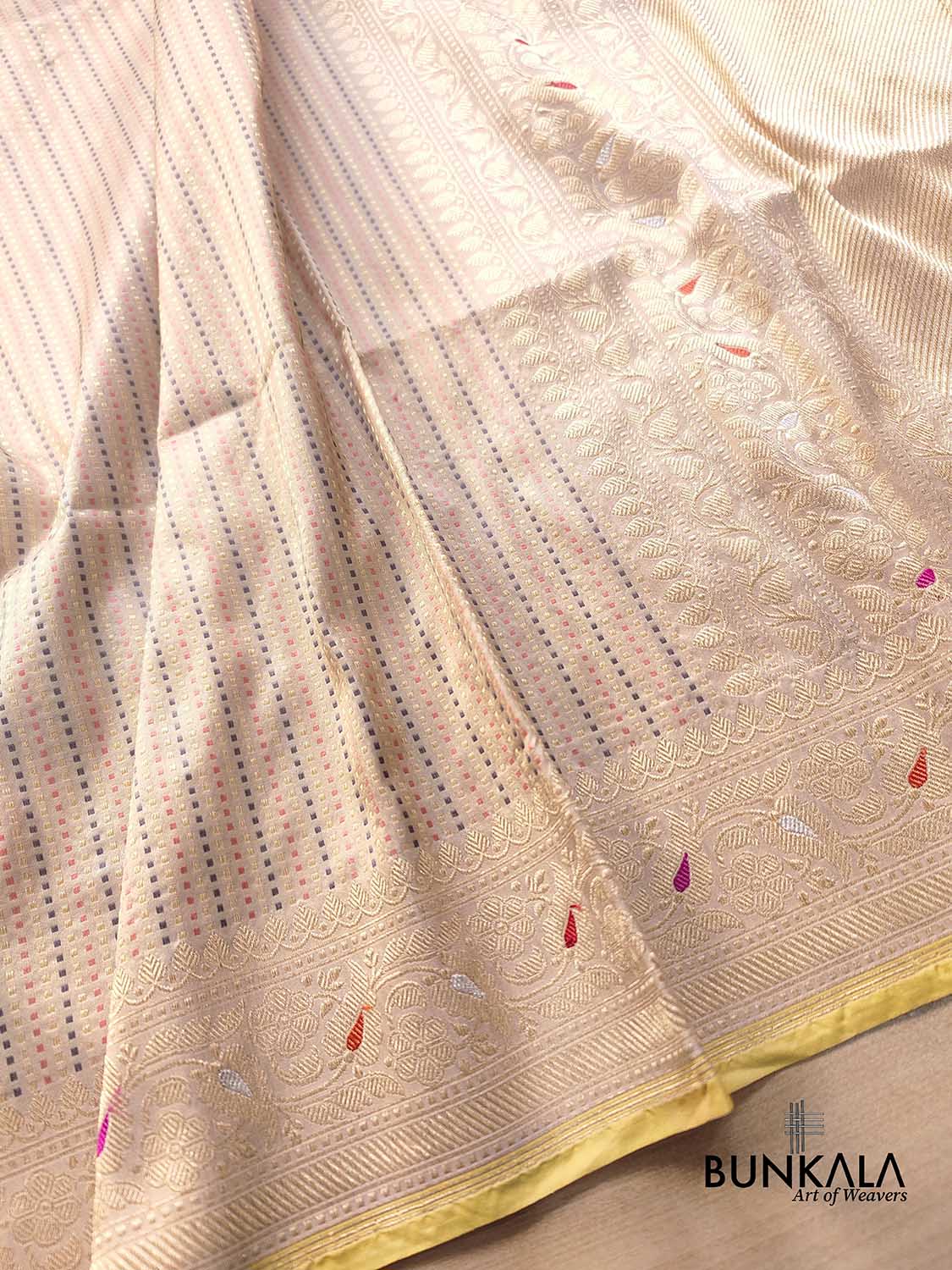 Beige Pure Katan Silk Meenakari Geometrical Design Resham Tanchui Body Handloom Banarasi Saree