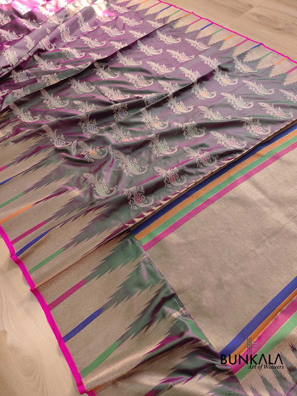 Pink and Green Peacock Motifs Banarasi Pure Katan Silk Handloom Saree