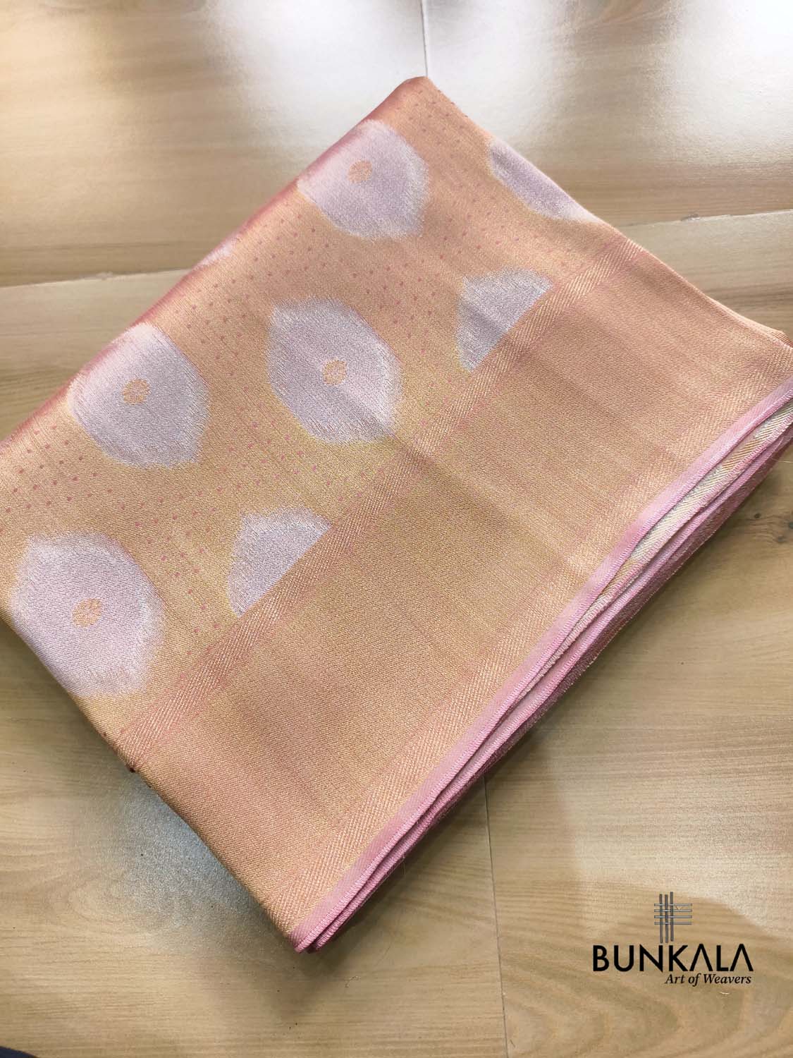 Gajri Pink Geometrical Design Sona Rupa Banarasi Tanchui Resham Silk Saree