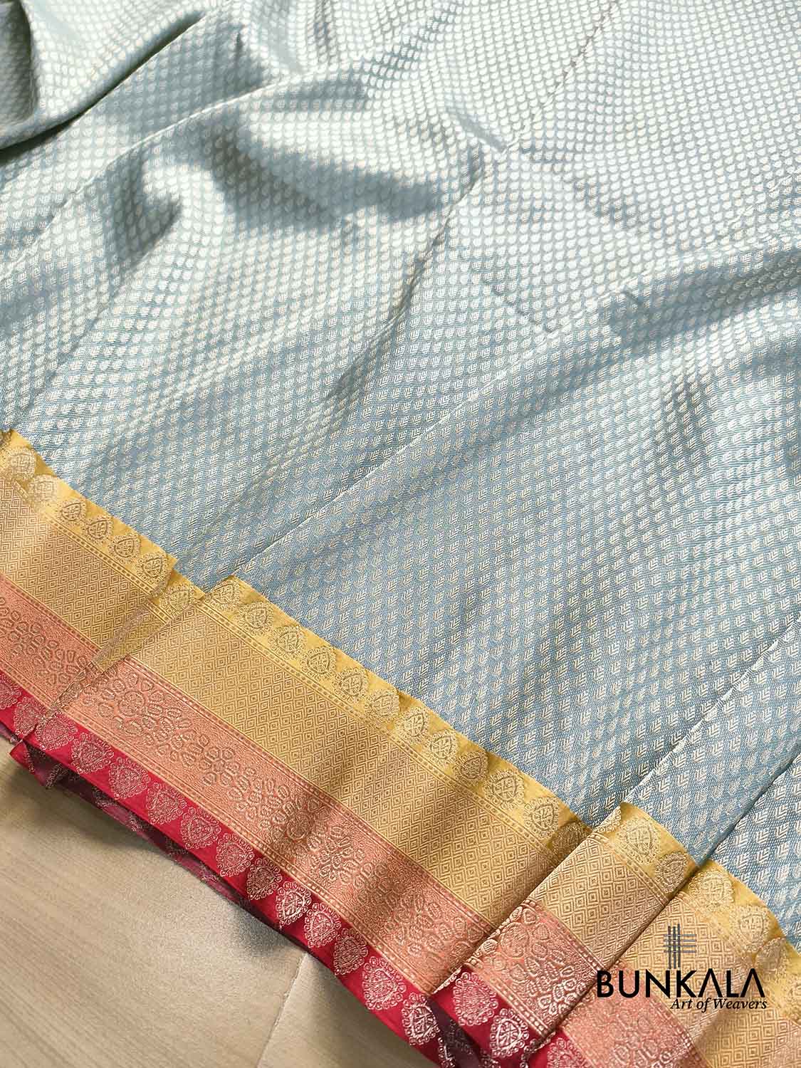 Pastel Blue Brocade Tanchui Kadwa Handweaved Banarasi Pure Katan Silk Saree Contrast Border
