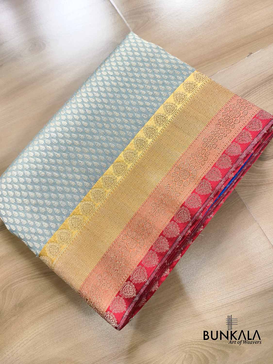 Pastel Blue Brocade Tanchui Kadwa Handweaved Banarasi Pure Katan Silk Saree Contrast Border