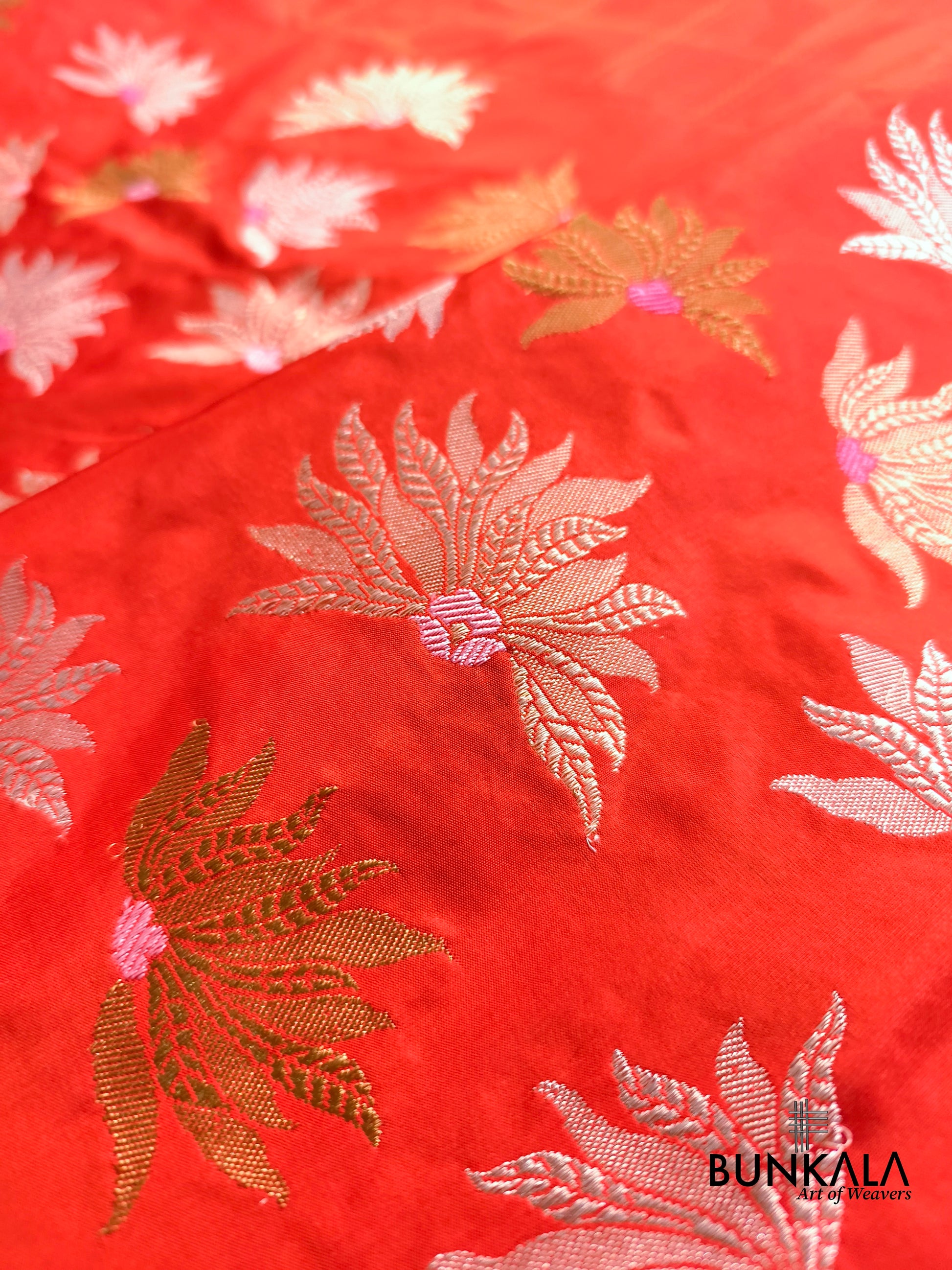 Burnt Orange Half and Half Big Flower Buta Kadwa Handweaved Banarasi Pure Katan Silk Saree