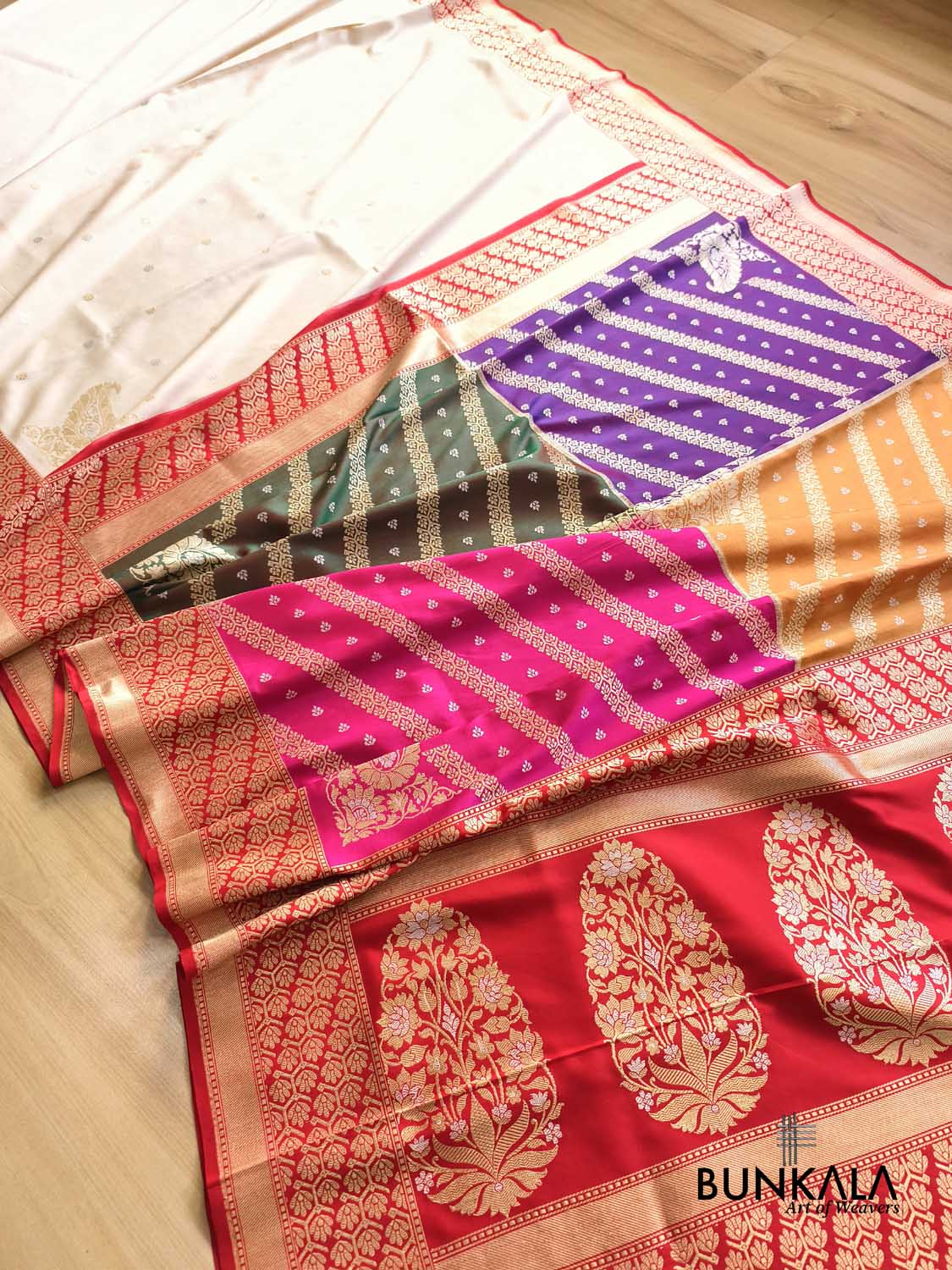 Heritage Ivory Char Ghar Rangkaat Pallu Kadwa Handweaved Banarasi Pure Katan Silk Saree