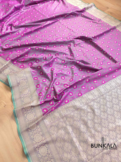 Pink and Green Two Tone Jamewar Weaved Soft Mashru Silk Floral Jaal Design Banarasi Saree