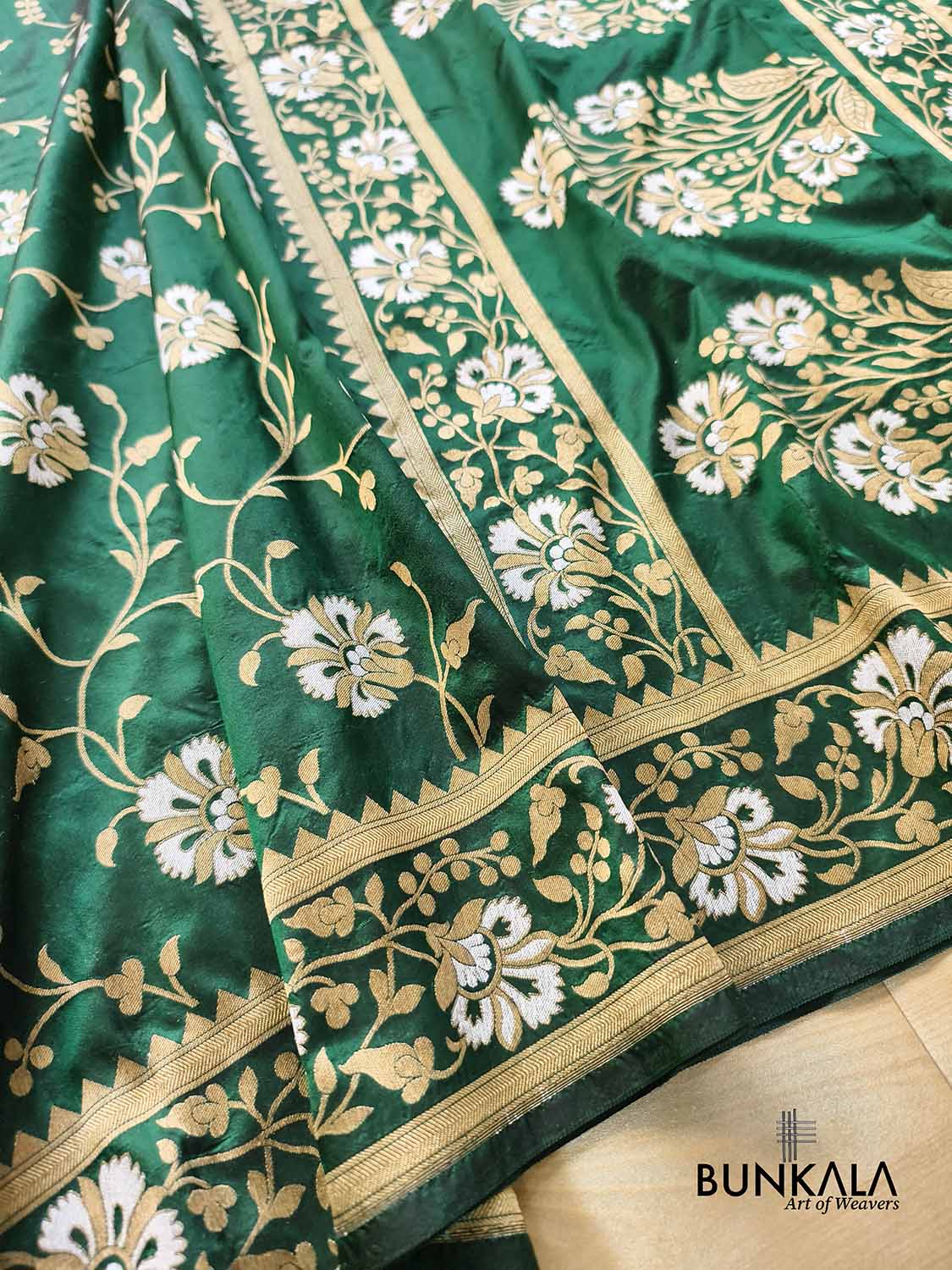Bottle Green Sona Rupa Floral Motif Jaal Handloom Banarasi Pure Katan Silk Saree