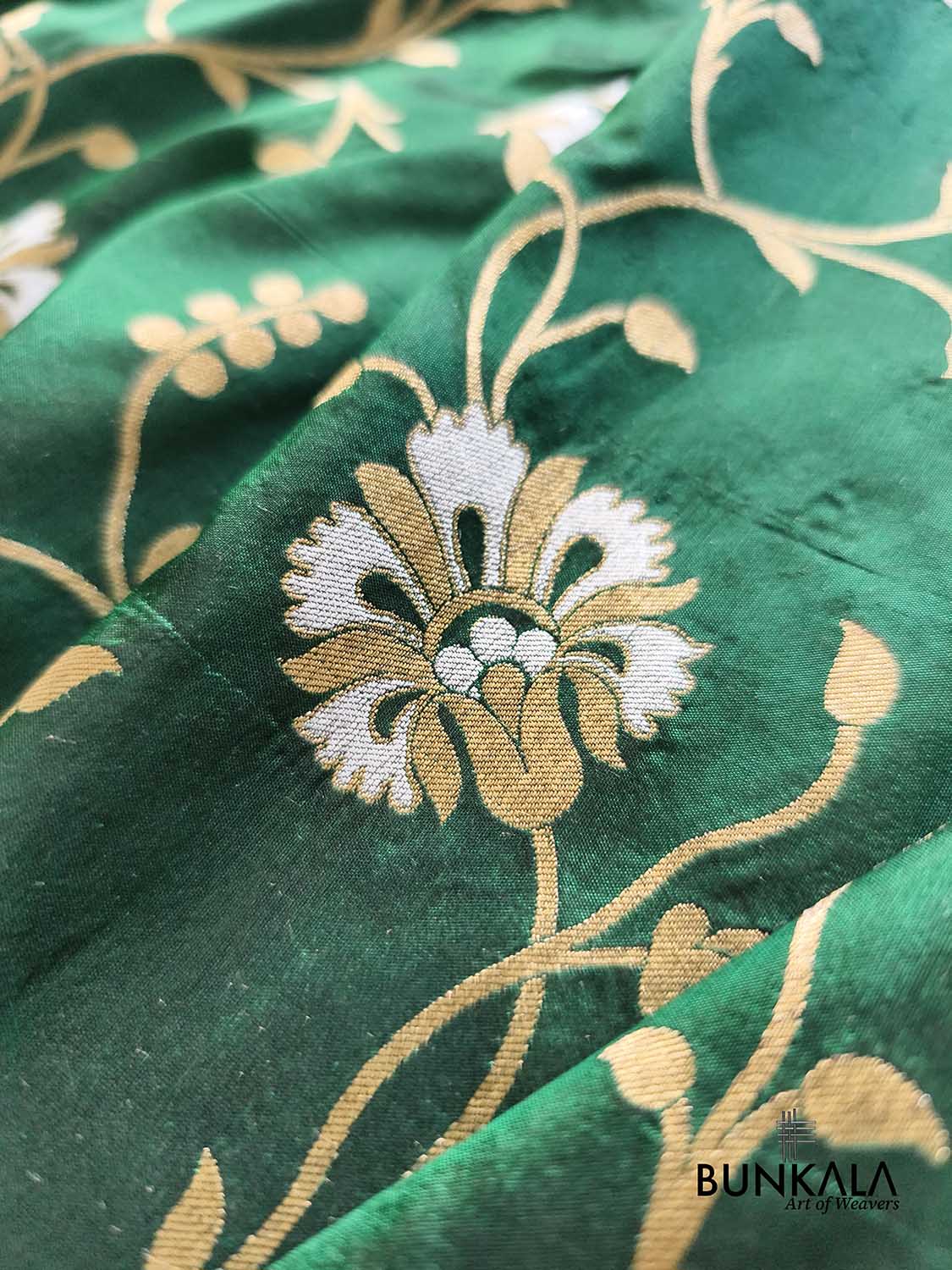 Bottle Green Sona Rupa Floral Motif Jaal Handloom Banarasi Pure Katan Silk Saree