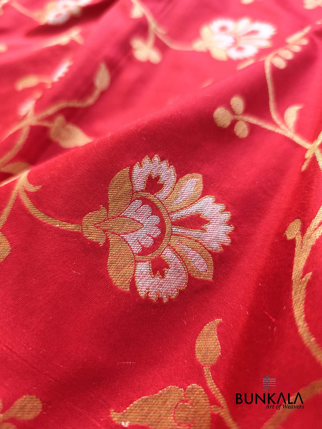 Bridal Red Sona Rupa Floral Motif Jaal Handloom Banarasi Pure Katan Silk Saree 