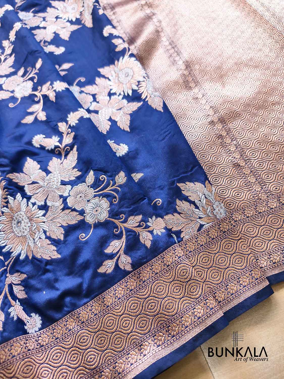 Royal Blue Sona Rupa Big Floral Bunch Motif Jaal Handloom Banarasi Pure Katan Silk Saree