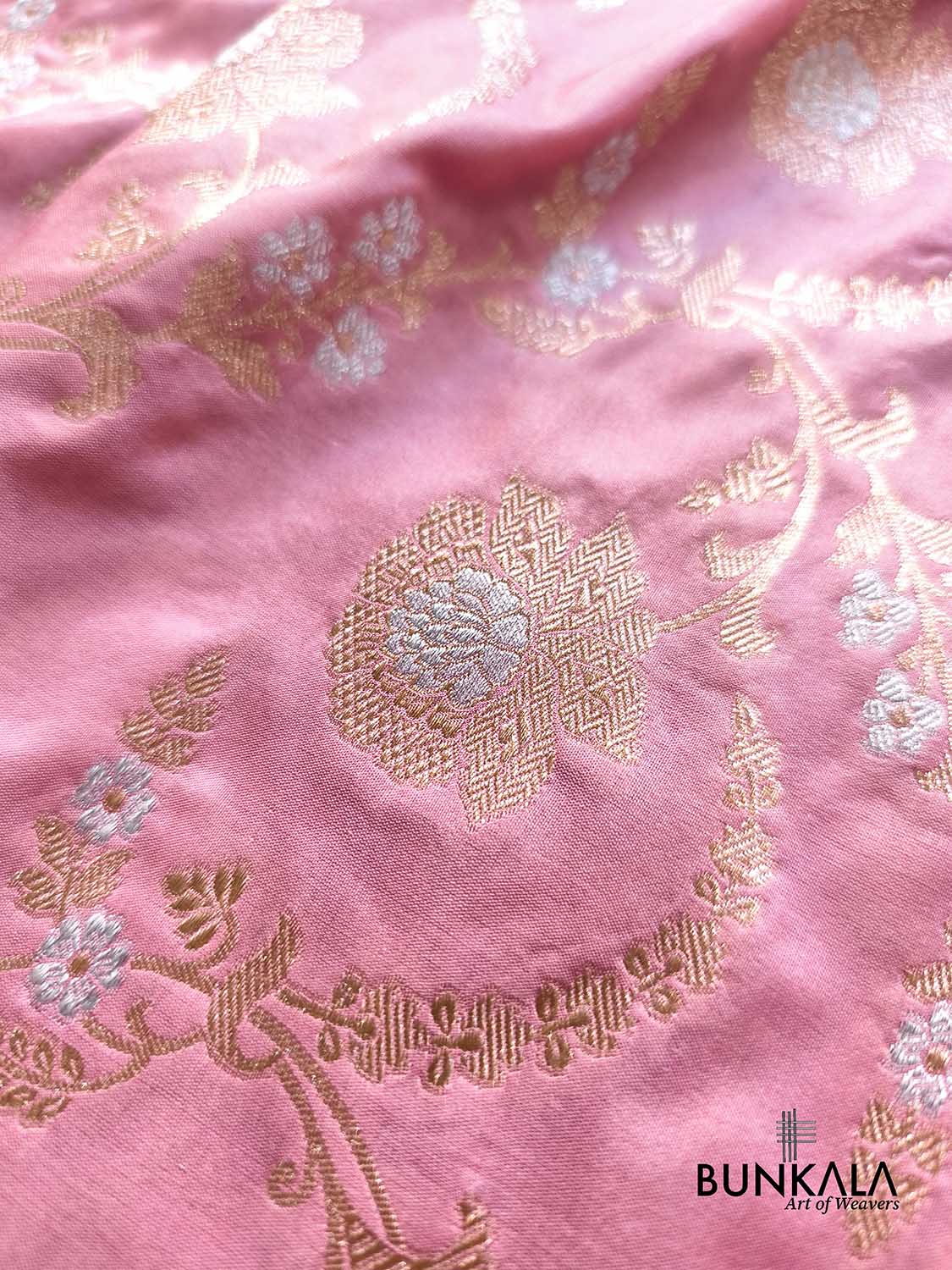 Baby Dusty Pink Gold & Silver Floral Jaal All Over Handloom Banarasi Pure Katan Silk Saree
