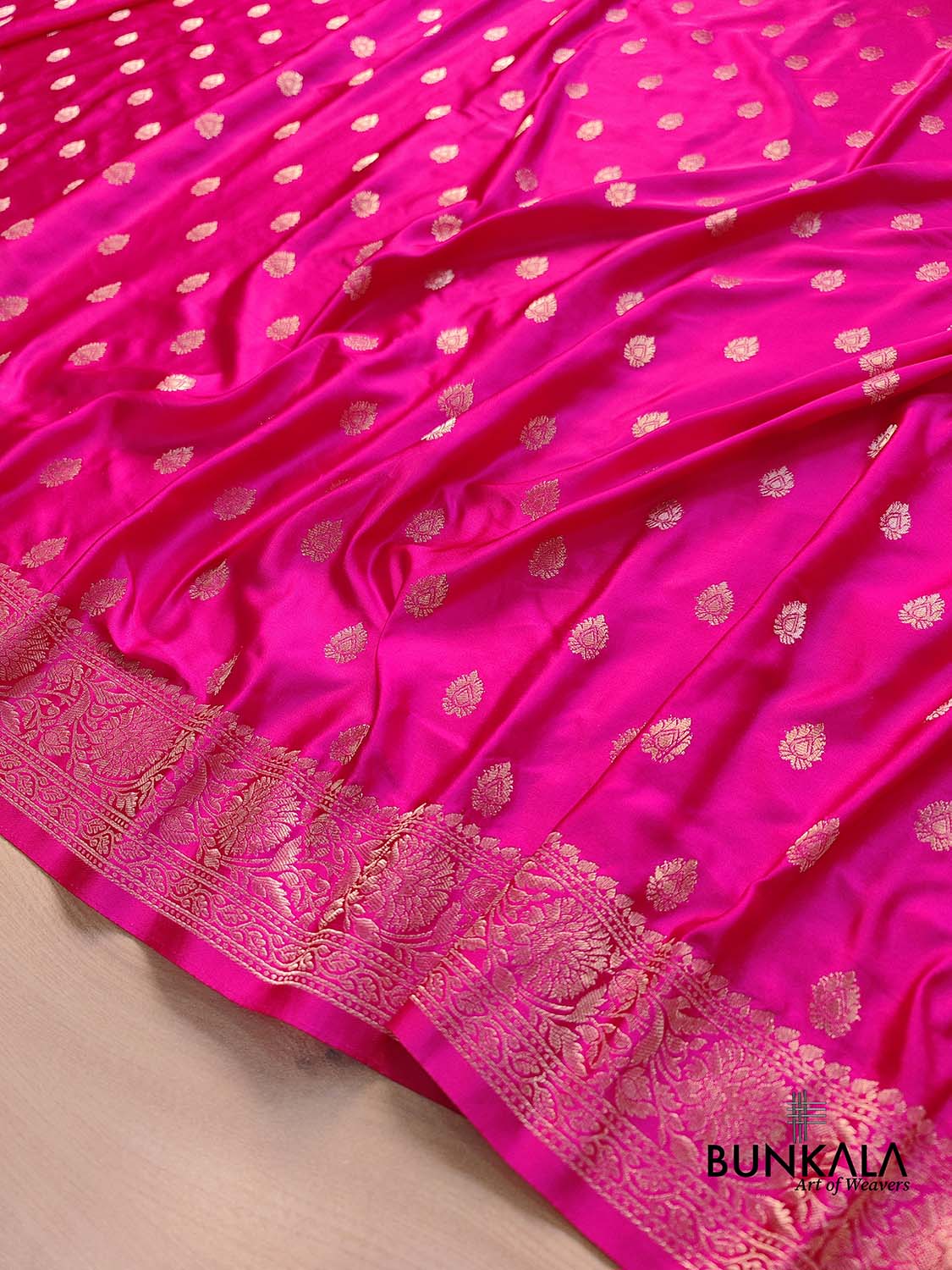 Hot Pink Soft Mashru Silk Allover Small Buti Weaved Banarasi Saree