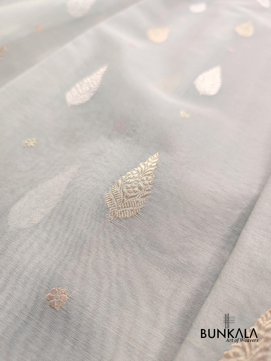 Ice Blue Kadwa Buti Handweaved Banarasi Pure Organza Silk Saree
