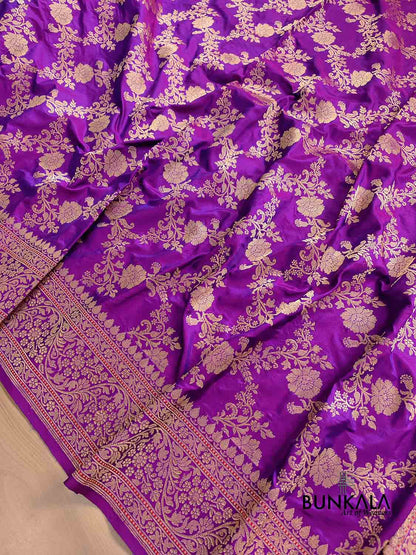 Purple Traditional Floral Jaal Design Kadwa Handweaved Pure Katan Silk Banarasi Saree
