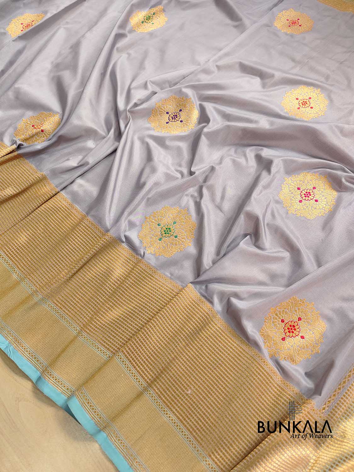 Grey Antique Zari Big Allover Meenakari Kadwa Handweaved Buta Pure Katan Silk Banarasi Saree