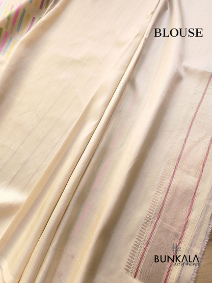 Off White Pastel Geometrical Rangkat Kadwa Handweaved Banarasi Pure Katan Silk Saree