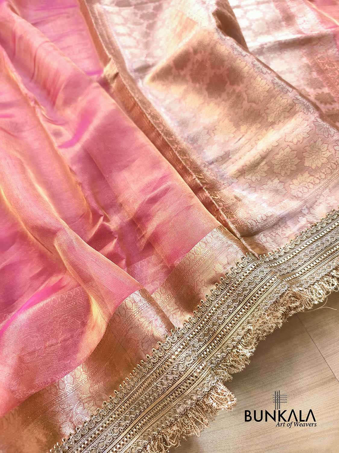 Pink Double Shaded Embroidered Stylish Lace Work Zari Border Banarasi Plain Pure Tissue Silk Saree