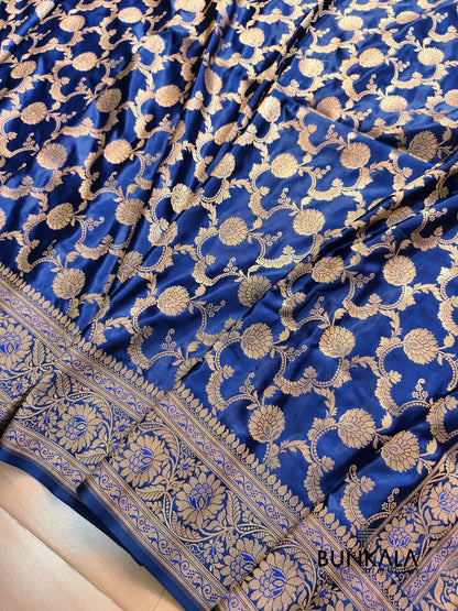 Navy Blue Floral Jaal Banarasi Mashru Silk Saree 