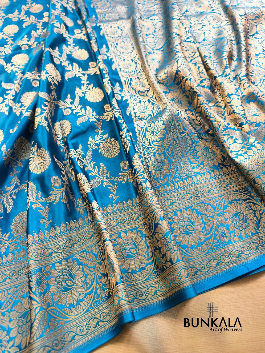 Light Blue Floral Jaal Banarasi Mashru Silk Saree 