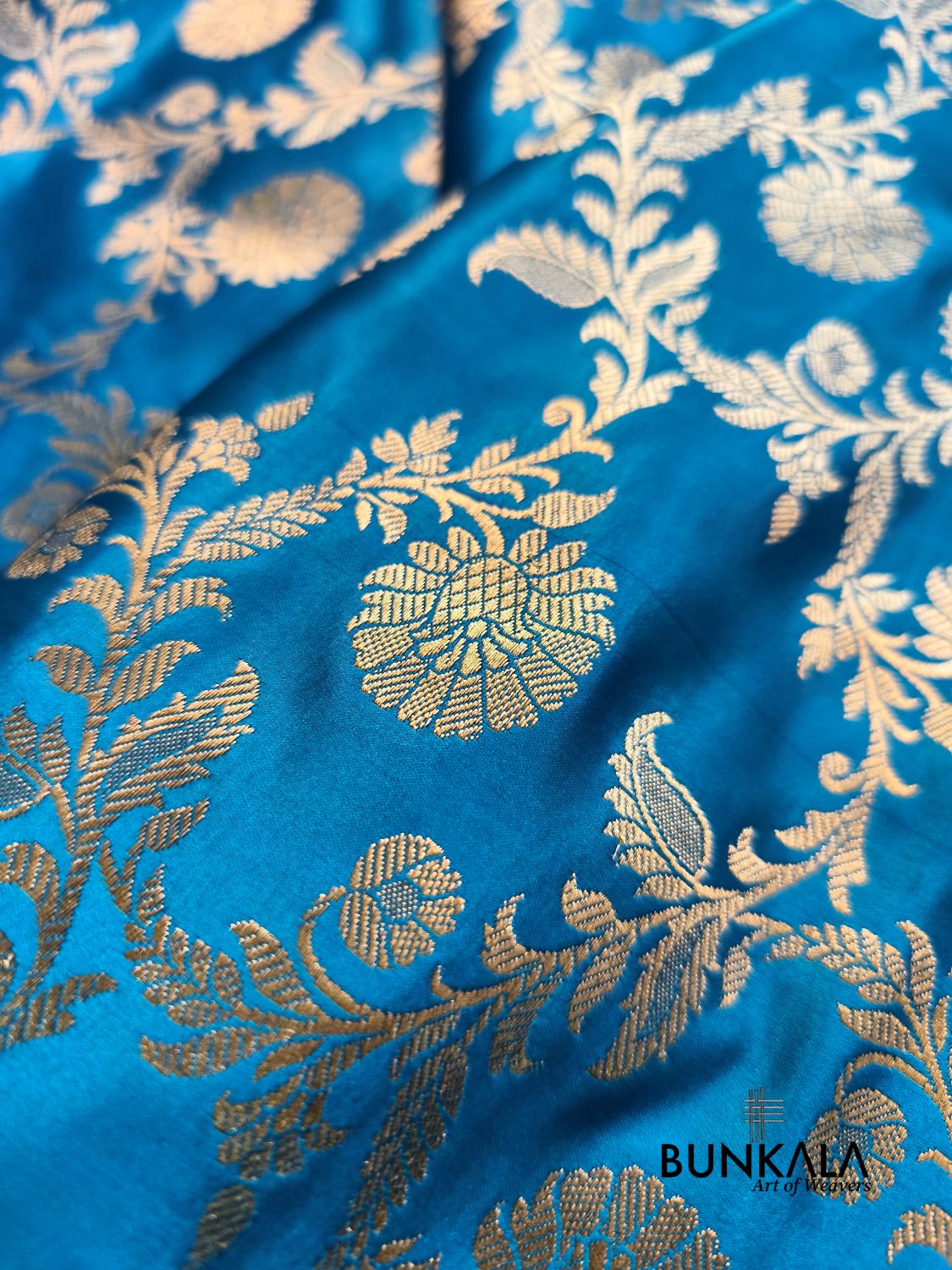 Light Blue Floral Jaal Banarasi Mashru Silk Saree 