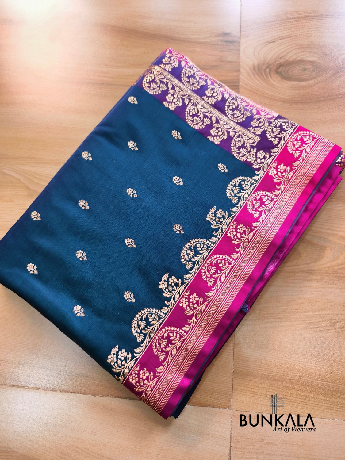 Blue with Pink Contrast Buti Banarasi Mashru Silk Saree 