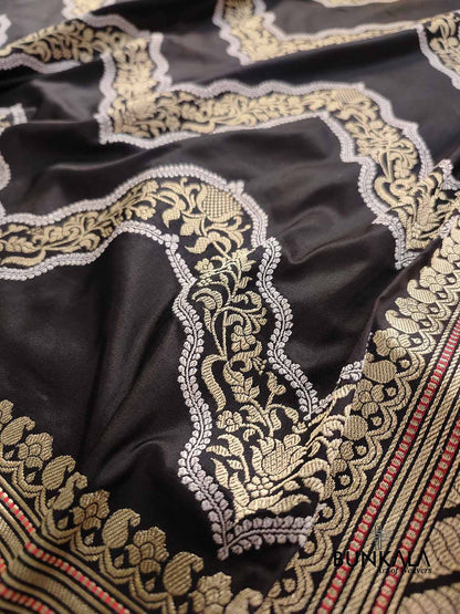 Jet Black Zig Zag Pure Katan Silk Kadwa Hand Weaved Banarasi Saree