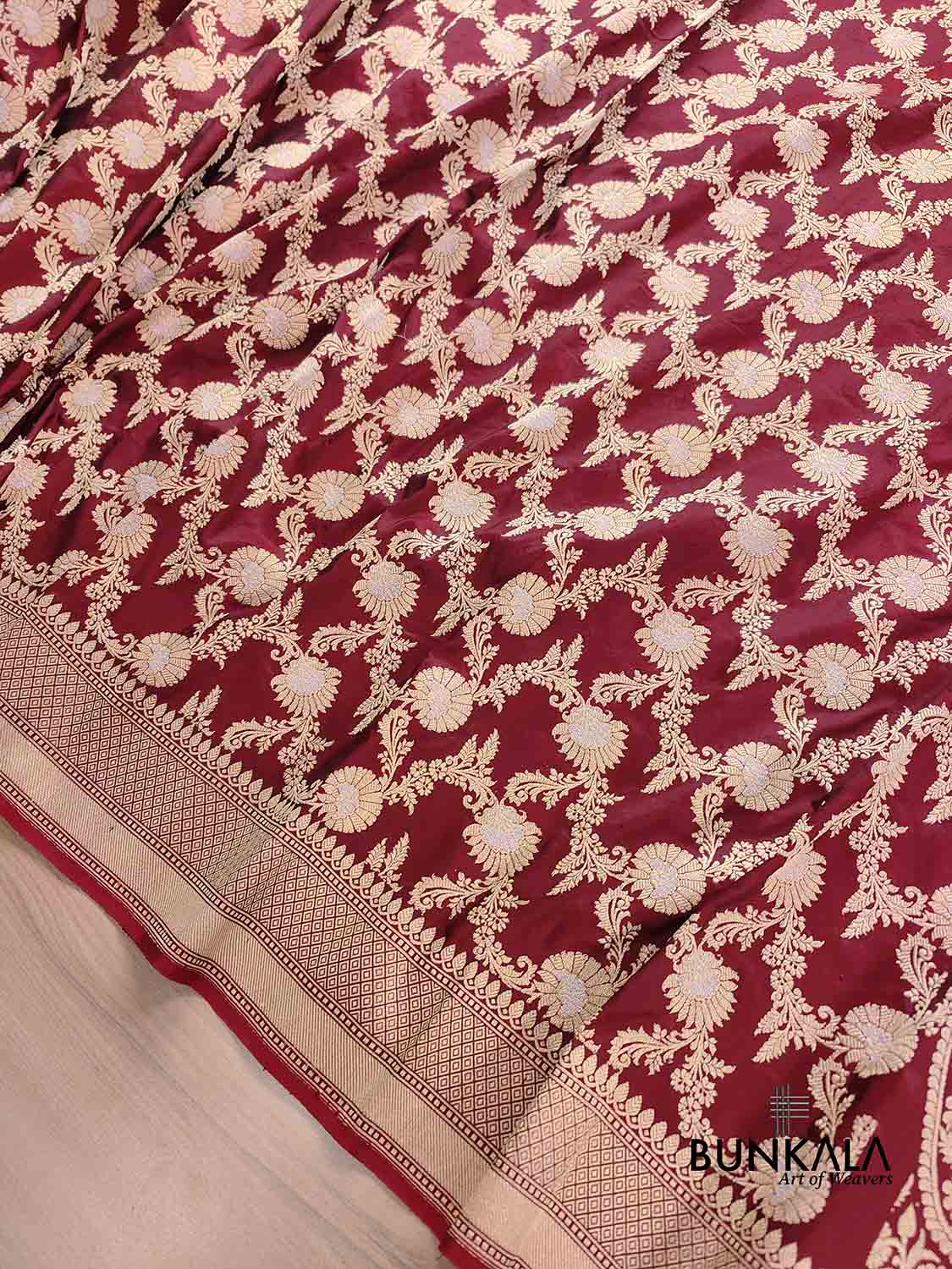 Dark Maroon Pure Katan Silk Handloom Banarasi Saree