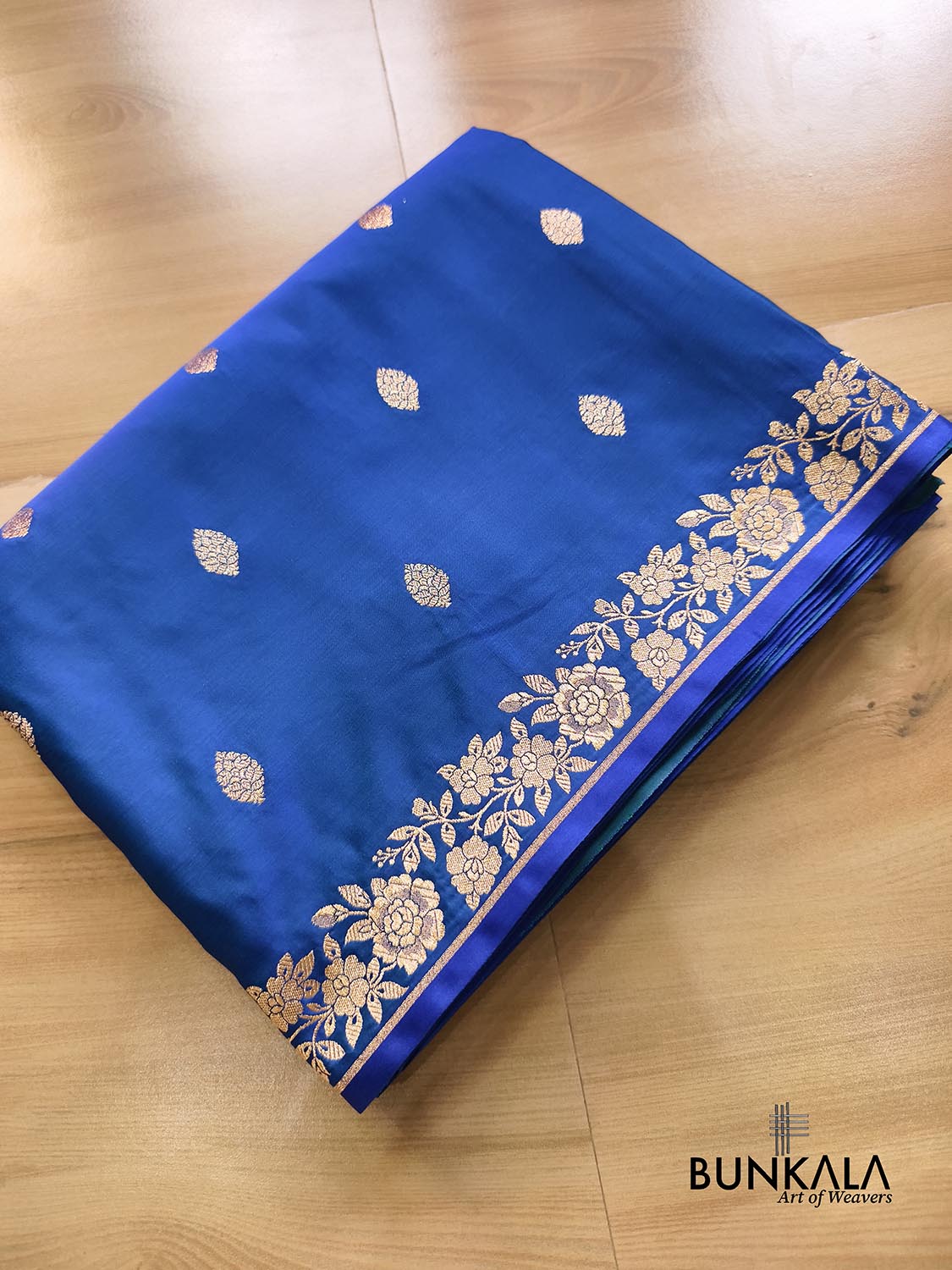 Royal Blue Floral Border Weaved Banarasi Mashru Silk Saree