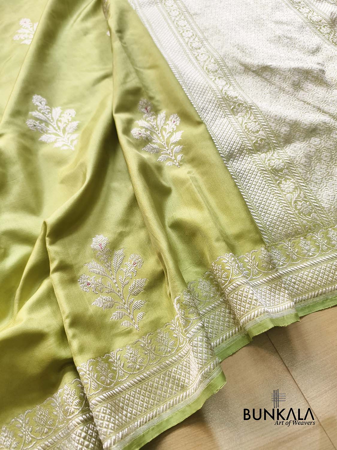Lime Green Silver Zari Ektara Big Floral Buta Kadwa Handwoven Banarasi Pure Katan Silk Saree