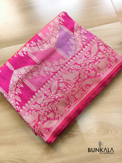 Rangkat Reddish Pink Chevron Mughal Jaal Border Kadwa Handweaved Banarasi Pure Katan Silk Saree