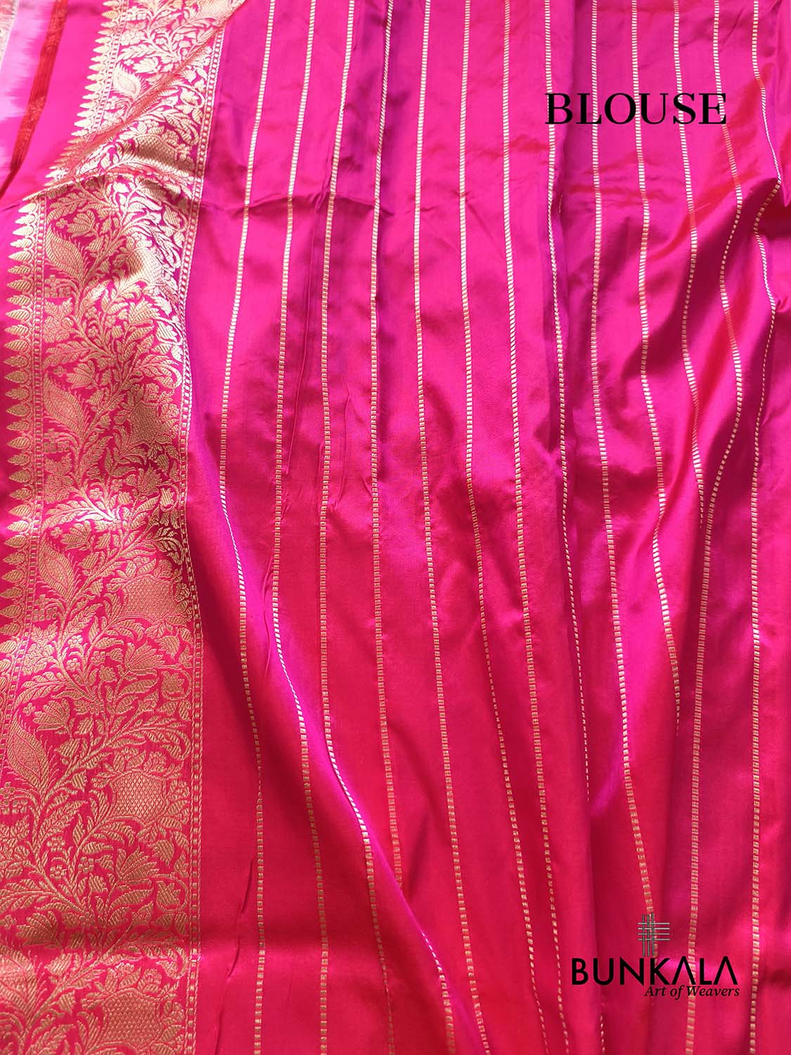 Rangkat Reddish Pink Chevron Mughal Jaal Border Kadwa Handweaved Banarasi Pure Katan Silk Saree