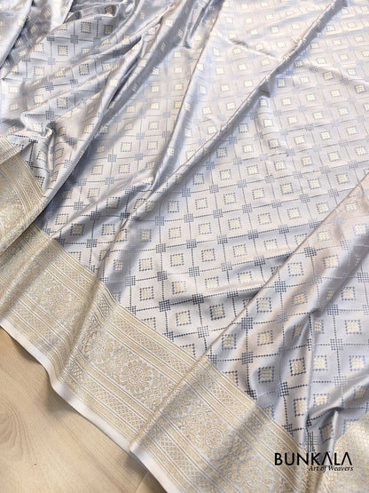 Grey Geometric Pattern Jamewar Weaved Banarasi Soft Mashru Silk Saree