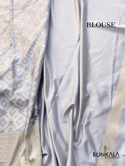 Grey Geometric Pattern Jamewar Weaved Banarasi Soft Mashru Silk Saree